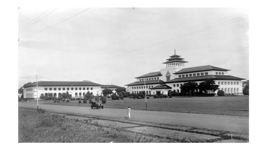 P. A. ROELOFSEN: Menolak Berkantor di Gedung Sate