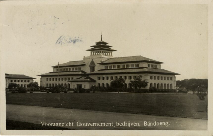 Rumah Sate, Asal Usul Julukan Gedung Sate